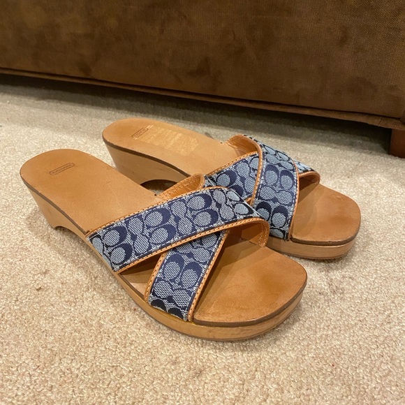 Coach Sandals - Picture 1 of 5